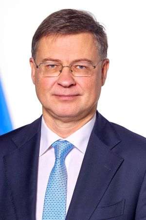 Sursă foto: Wikipedia/Valdis Dombrovskis
